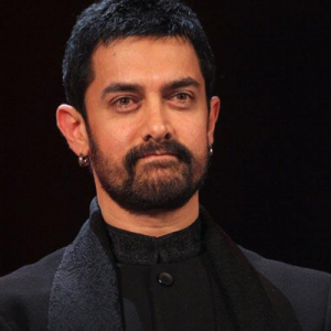 Aamir Khan - आती क्या खंडाला (Aati Kya Khandala)